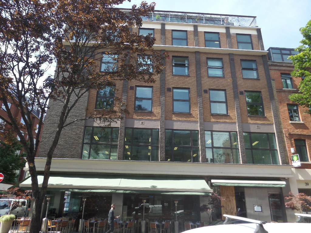33 Charlotte Street